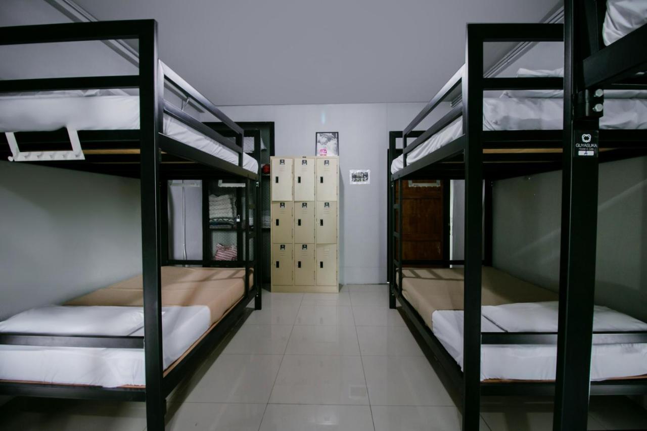 Oyo 421 Guyasuka Hostel & Cafe Bangkok Eksteriør bilde